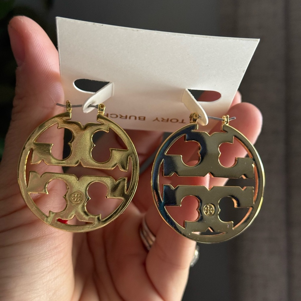 Nwt Tory Burch Red and Gold Hoop Earrings - Picture 2 of 2